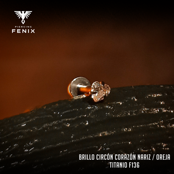 Brillo Circón Corazón Nariz / Oreja