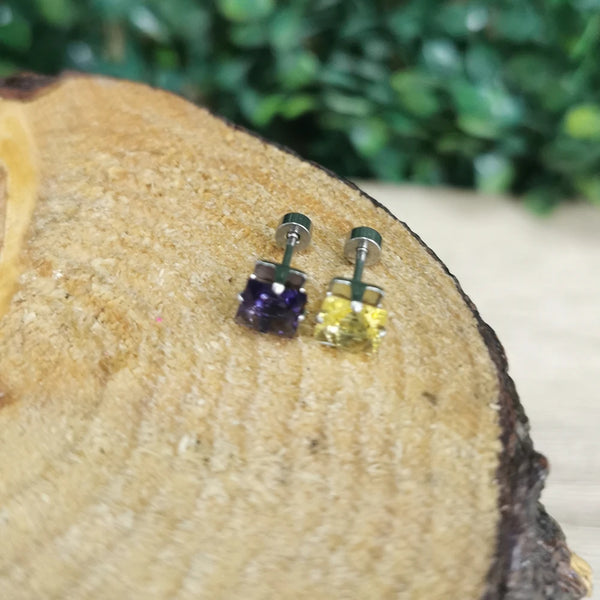 Tope Diamante Oreja Grande de Acero Quirurgico